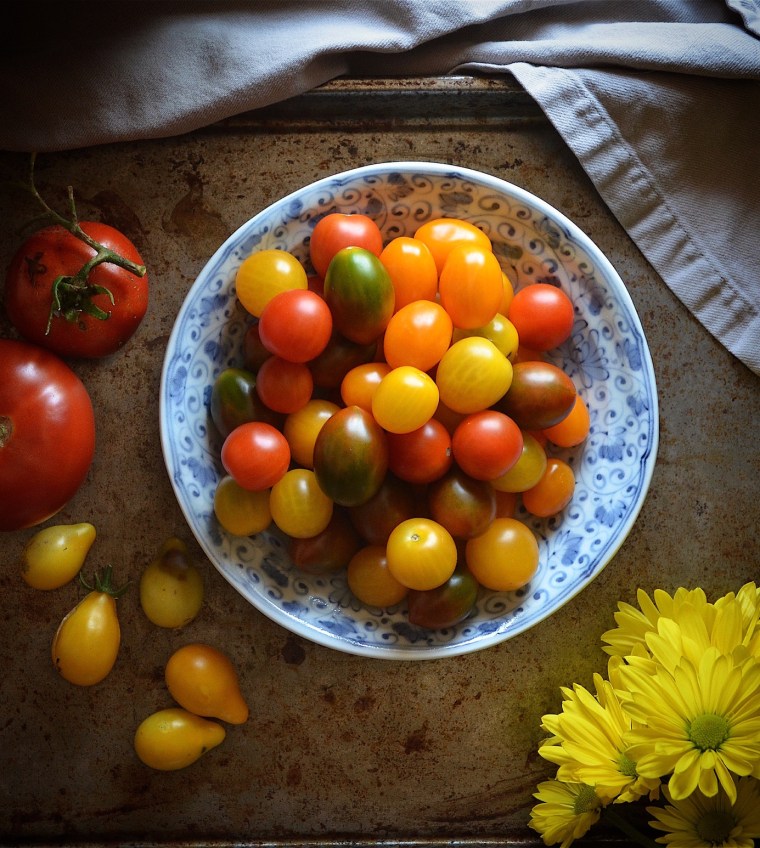 heirloom_tomatoes_rebecca_sherrow
