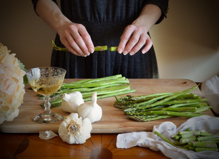 asparagus-soup-recipe-dark