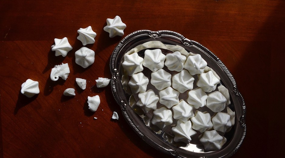 Coconut Meringue Cookies